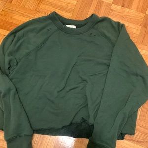 Aerie. Hunter green, slightly distressed cropped sweatshirt. Large